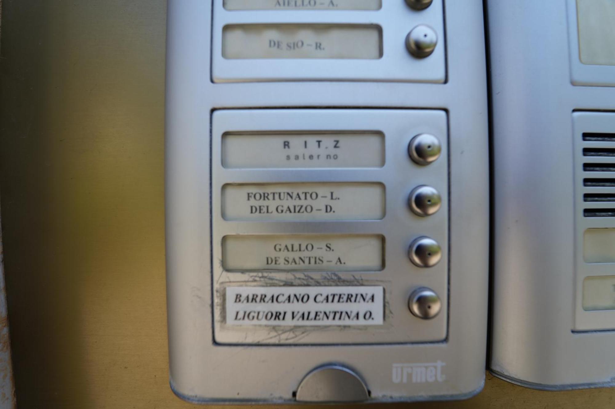 Apartamento Ritz Salerno Exterior foto